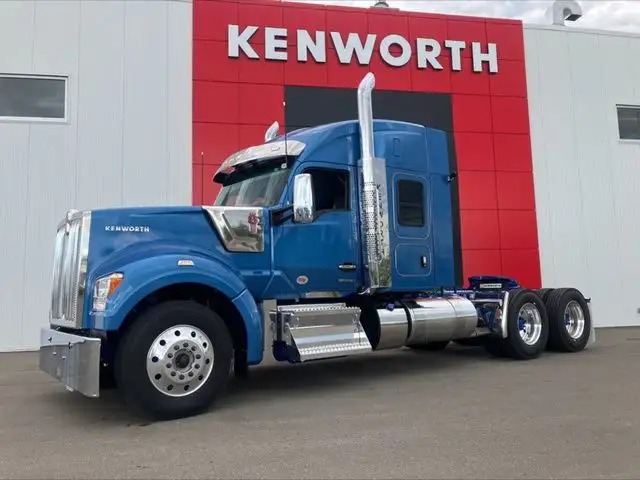 2026 KENWORTH W990 in Heavy Trucks in Moncton - Image 2