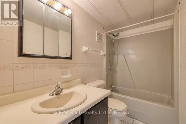 14 - 595487 59 HIGHWAY N Woodstock (Woodstock - North), Ontario in Houses for Sale in Woodstock - Image 17