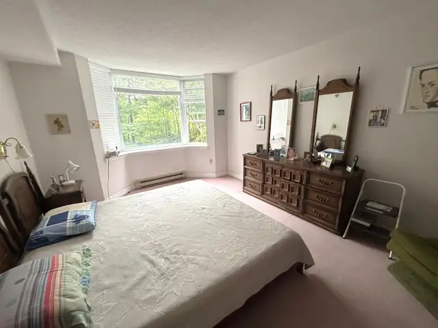 25-062 Lovely furnished condo in Halifax in Short Term Rentals in City of Halifax - Image 13