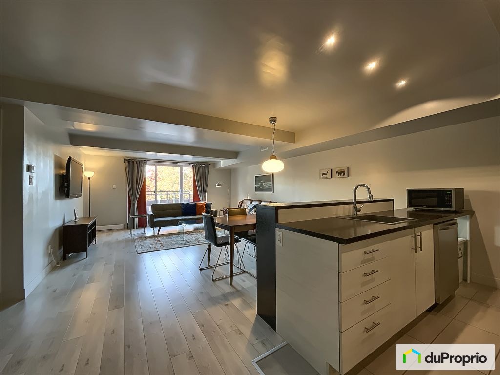 $349,000 - Condominium for sale in Beaupre — photo 1