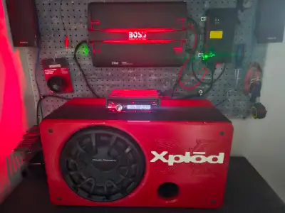ANYONE WANT A NICE BIG AMP WITH 10 INCH SUB MAKE A CASH OFFER, View more