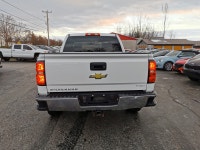 • Power_Steering • Power_Brakes • Power_Windows • Power_Mirrors • Power_Locks • Air_Conditioning • T... (image 3)