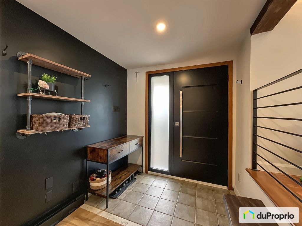 $917,000 - Split Level for sale in Ste-Julie — photo 3