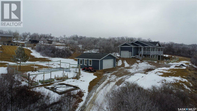 302 McKillop PLACE Last Mountain Lake East Side, Saskatchewan in Houses for Sale in Moose Jaw - Image 2