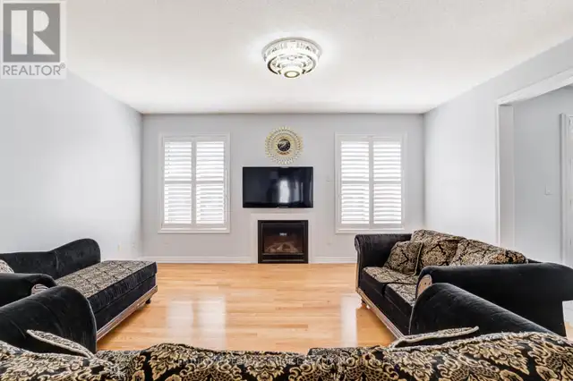 257 EAST'S CORNERS BOULEVARD Vaughan (Kleinburg), Ontario in Houses for Sale in Markham / York Region - Image 12
