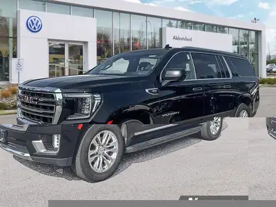 This GMC Yukon XL delivers a Gas V8 5.3L/ engine powering this Automatic transmission. ENGINE, 5.3L...