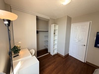 Smart and Flexible Living A simple way to live comfortably: private bedrooms, shared spaces, and a b... (image 2)