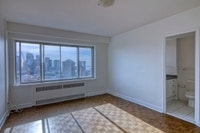 Akelius two bedroom apartment for rent. Located near Docteur Penfield in the Downtown - Guy Concordi... (image 5)