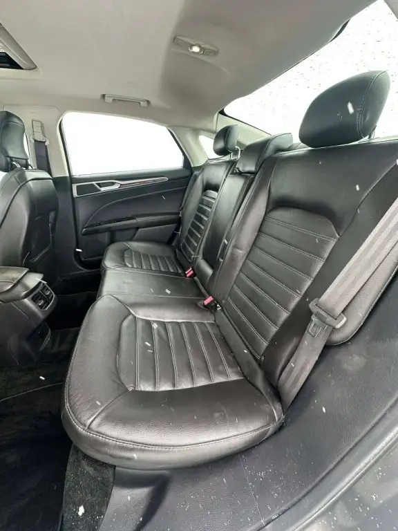 2013 Ford Fusion AWD / CUIR / TOIT OUVRANT / BANC CHAUFFANT / FI in Cars & Trucks in Longueuil / South Shore - Image 19