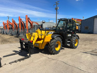 JCB 535-125 hi-viz