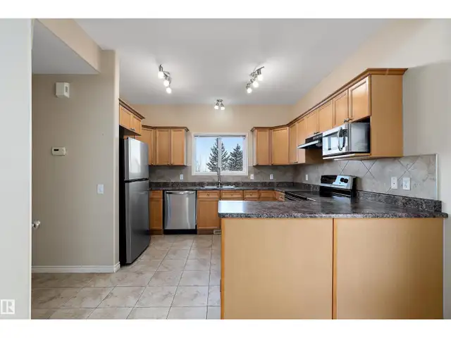 54 BIRCHGLEN CR Leduc, Alberta in Houses for Sale in Edmonton - Image 15