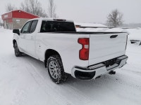 • Power_Steering • Power_Brakes • Power_Windows • Power_Seat • Power_Mirrors • Power_Locks • Air_Con... (image 2)