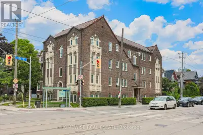 402 - 1340 KING STREET W Toronto (South Parkdale), Ontario