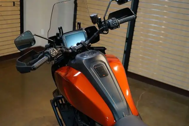 2025 Harley-Davidson RA1250S - Pan America 1250 Special in Sport Touring in Lethbridge - Image 11