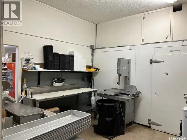 116 Mountain STREET Strasbourg, Saskatchewan in Commercial & Office Space for Sale in Regina - Image 16