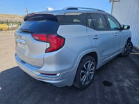For a quick response please text 403-820-9940. AMVIC licensed business Experience the 2020 GMC Terra... (image 9)