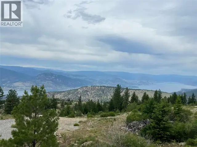 3011 Carmi Road Penticton, British Columbia in Land for Sale in Penticton - Image 8