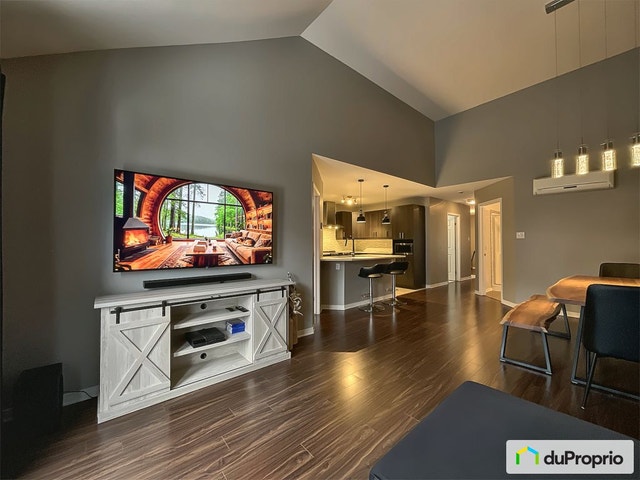 $384,000 - Condominium for sale in Mascouche — photo 1