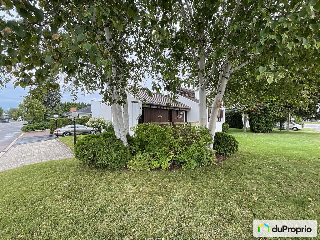 $549,500 - Bungalow for sale in Chicoutimi (Chicoutimi) — photo 2
