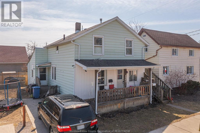 471 TUSCARORA STREET Windsor, Ontario in Houses for Sale in Windsor Region - Image 2