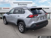 Clean Carfax! Redefine your daily commute and weekend adventures with the incredibly efficient 2025... (image 3)