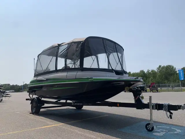 2023 Legend Vibe D19 Deck Boat in Powerboats & Motorboats in Sudbury - Image 6