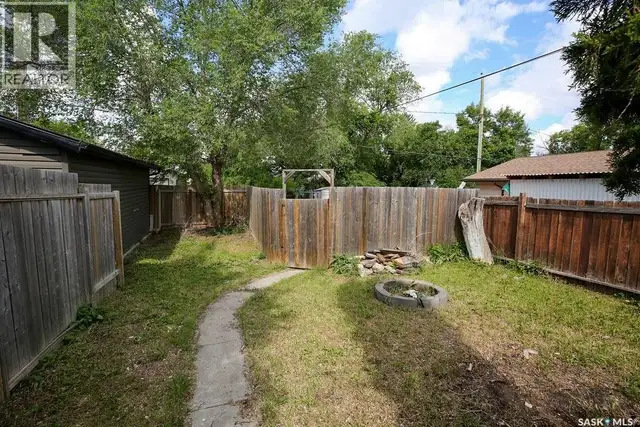 424 ARTHUR STREET Regina, Saskatchewan in Houses for Sale in Regina - Image 24