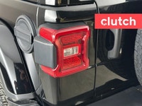 NO ACCIDENTS / CLEAN CARFAX / Auto Stop/Start, Brake Assist, Auto Dimming Rearview Mirror and more!... (image 9)