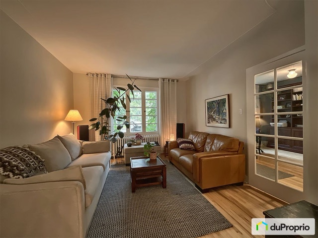$714,000 - 2 Storey for sale in St-Sacrement — photo 2