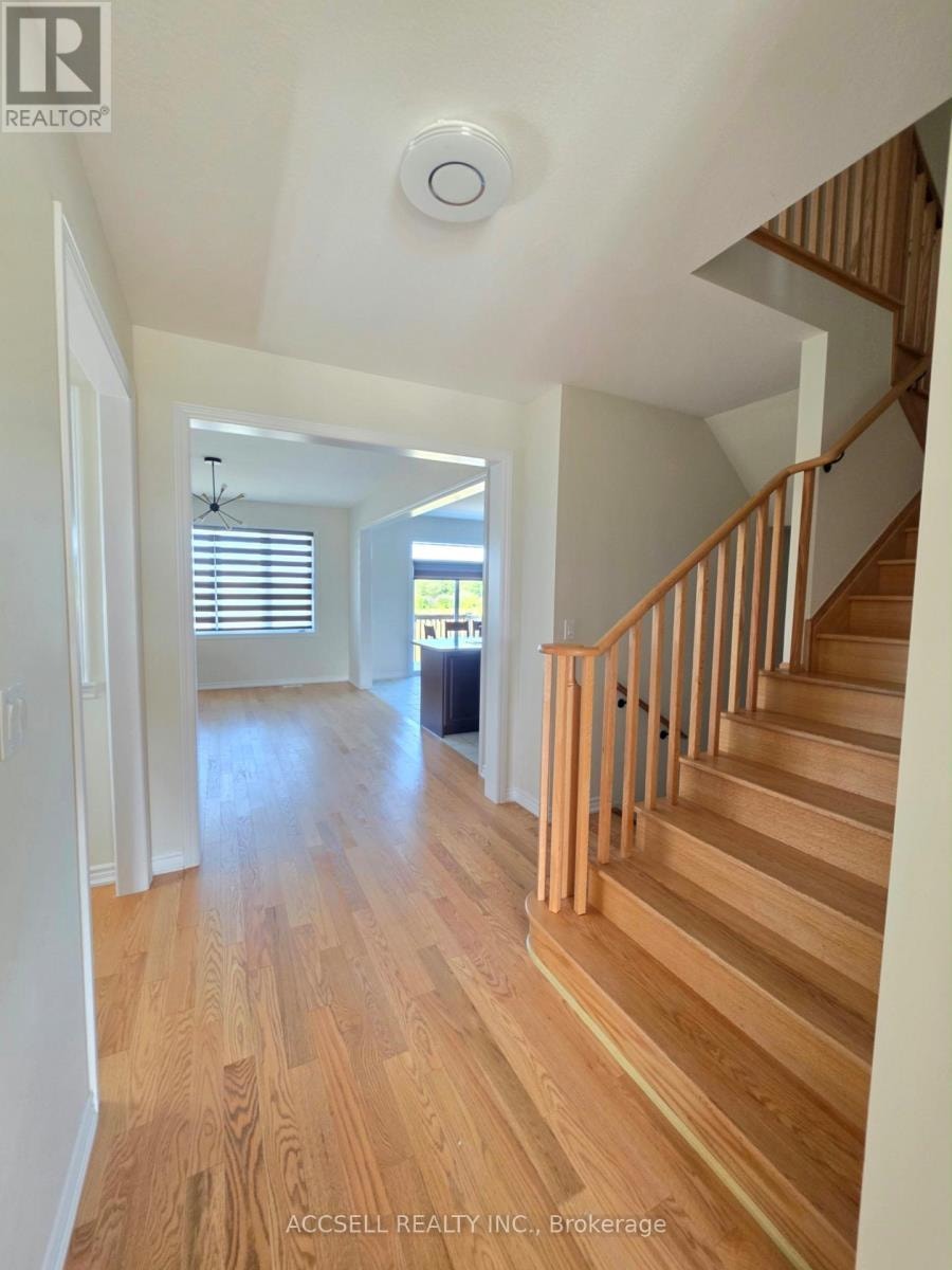 92 HAWICK CRESCENT Haldimand, Ontario 4