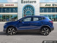 | Heated Front Seats | Heated Steering Wheel | Power Moonroof | NissanConnect Featuring Apple CarPla... (image 1)