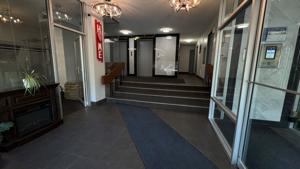 Central Towers - 2 Bedroom Apartment for Rent 5