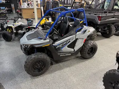 IN STOCK NOW! PRICE IS PLUS FREIGHT AND TAXES Engine Type: Single-Cylinder Displacement: 11 cu. in....