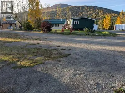 Affordable way to get into country residential! This 1.3 acre RR-zoned property is 19km from Main St...