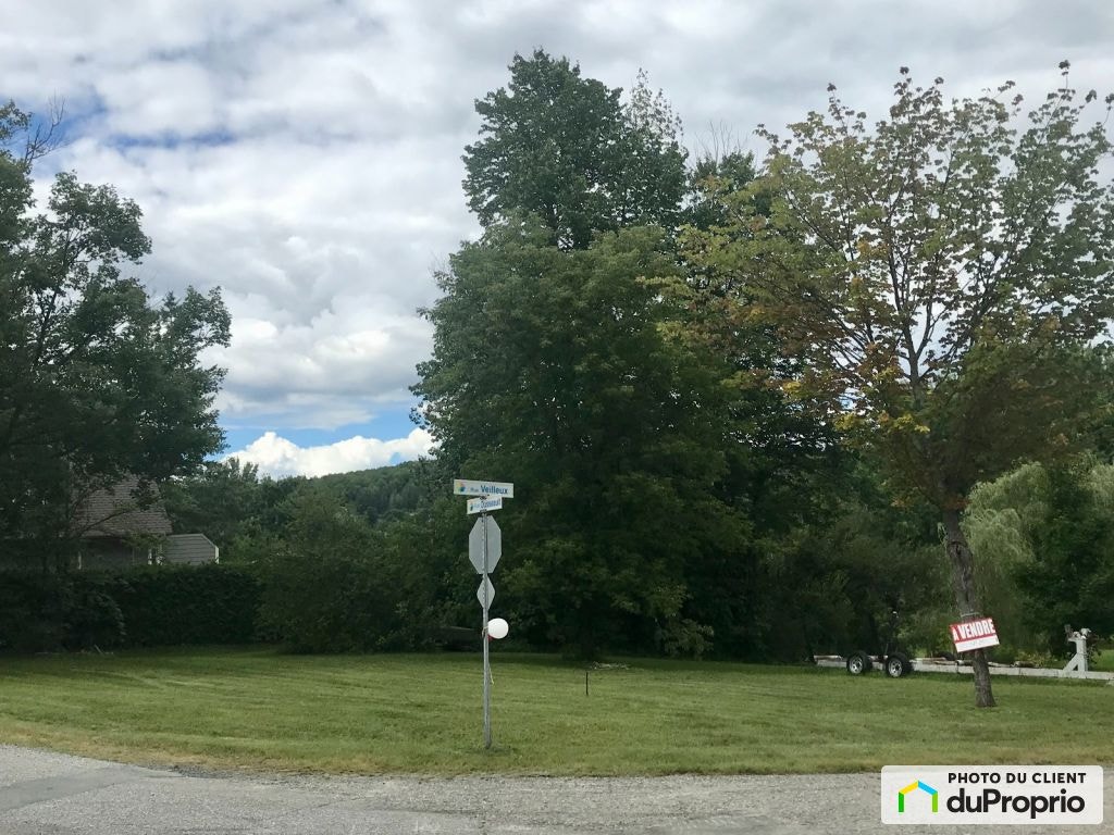 $55,000 - Residential Lot for sale in Val-des-Sources — photo 1
