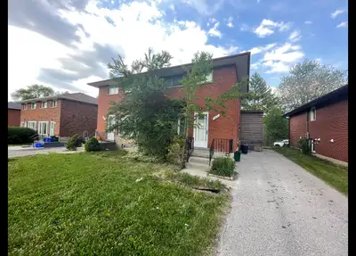 One Spacious Student Bedroom Available on Weber St! (Rm. 1) Spacious Student Bedroom Available on We...