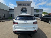 Smart Capability, Everyday Comfort, Jeep ConfidenceGet the perfect balance of practicality, style, a... (image 5)