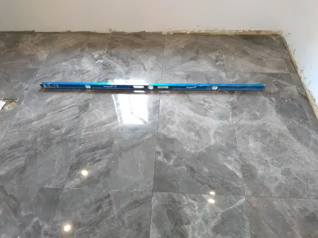 Professional tile setter, semi-retired. 514-993-667865048373845249121