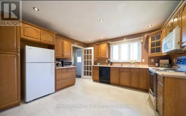 385 MOUNT PLEASANT ROAD Brantford, Ontario in Houses for Sale in Brantford - Image 27