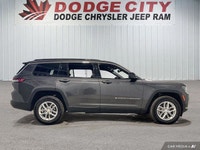 SPECIAL OFFER Only 239 kms! This Jeep Grand Cherokee L boasts a Regular Unleaded V-6 3.6 L/220 engin... (image 6)
