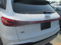 Discover premium utility and refined everyday driving in this used 2025 Audi Q5 Progressiv, now avai... (image 1)