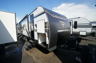 Welcome to Longhaul Trailer Sales Inc 2026 Prime Time RV Tracer 235RK ...