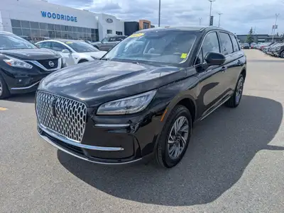 Welcome to Woodridge Ford. Low Mileage, Heated Seats, Navigation, Apple CarPlay, Android Auto, Remot...