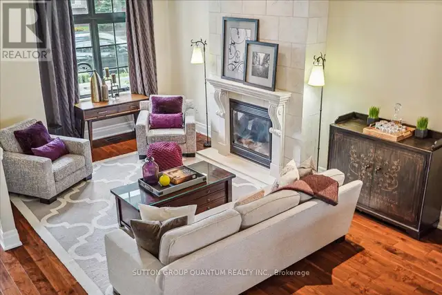 2378 MARINE DRIVE Oakville (BR Bronte), Ontario in Condos for Sale in Oakville / Halton Region - Image 5