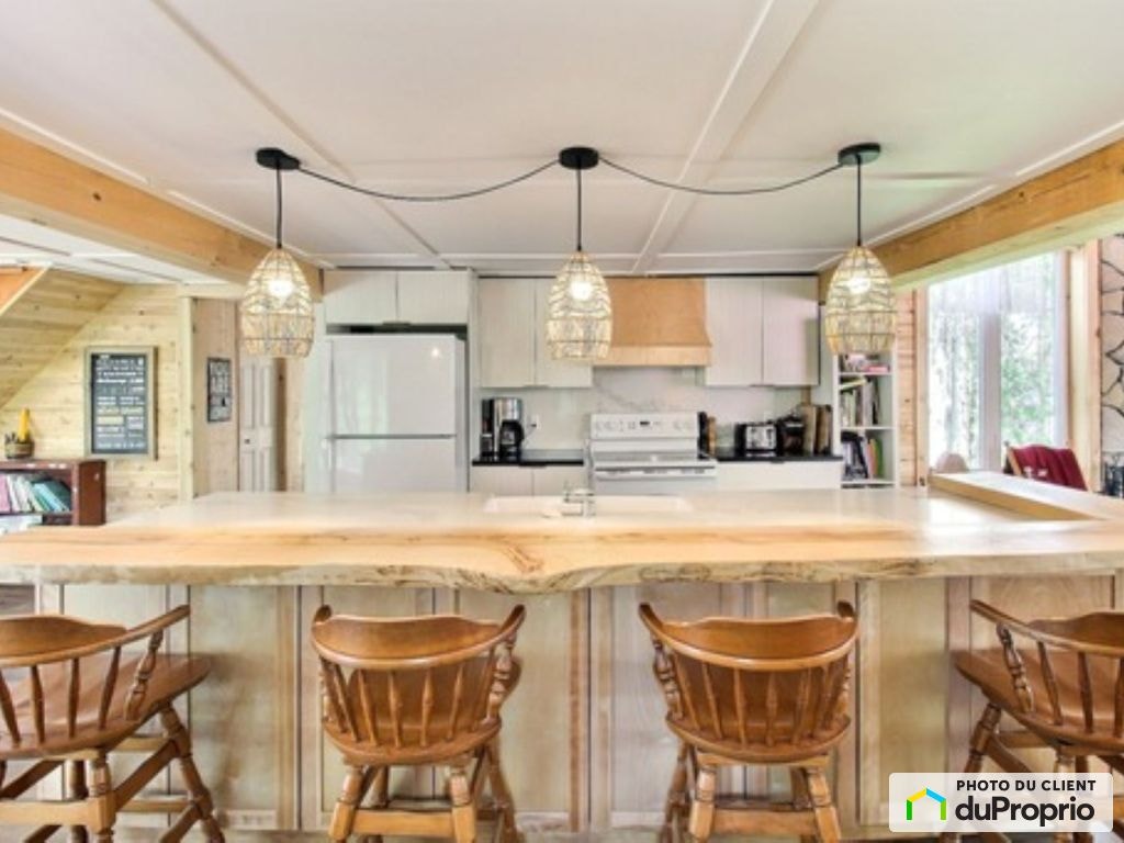 $429,000 - 1 1/2 Storey for sale in Adstock — photo 2