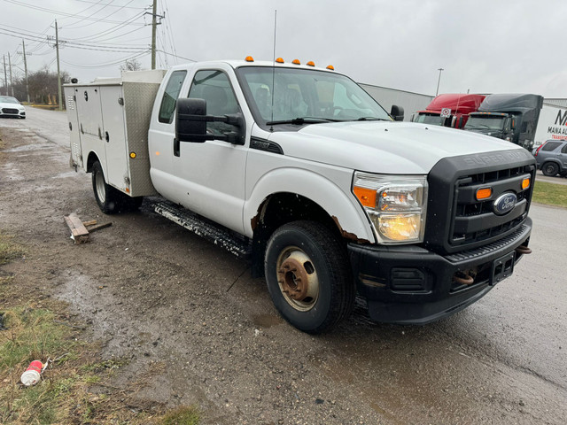 2014 Ford F-350 service truck in Other Business & Industrial in Oakville / Halton Region