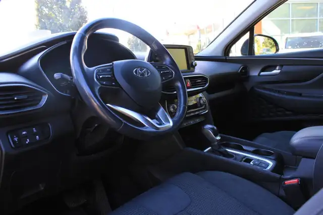 2019 Hyundai Santa Fe 2.0T Preferred AWD w/Dark Chrome Accent fo in Cars & Trucks in Comox / Courtenay / Cumberland - Image 11