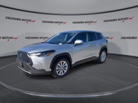 Body-Coloured Front Bumper w/Black Rub Strip/Fascia Accent and Body-Coloured Bumper Insert,Tires: P2... (image 3)