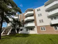 1 Bedroom Apartment in SSM - Near Parks OPEN HOUSE