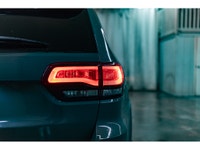 **ONE OWNER - ACCIDENT FREE** 70,227 KM This 2021 Jeep Grand Cherokee 4x4 Altitude is powered by a 3... (image 7)